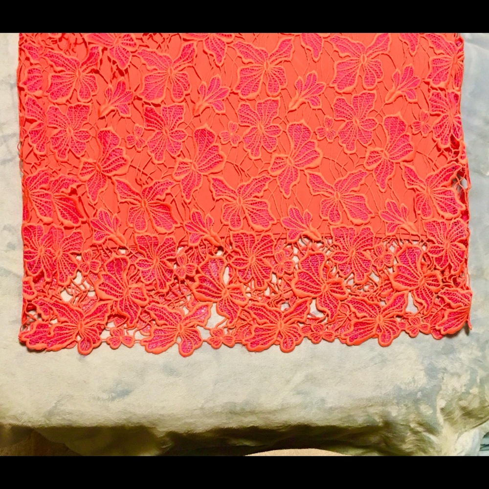 Alexia Admor Coral Reese Halter Lace Midi Sheath Dress - Picture 14 of 16